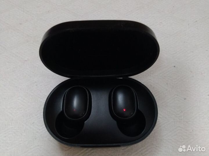 Без проводные наушники AirDots