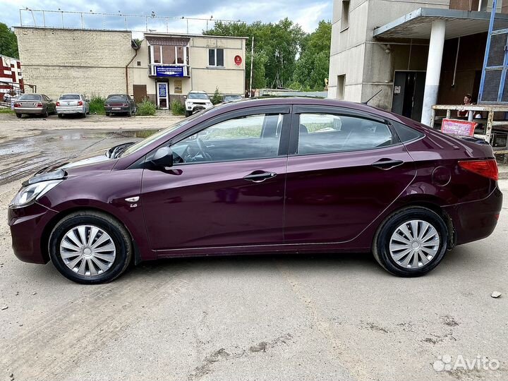 Hyundai Solaris 1.6 AT, 2013, 130 959 км