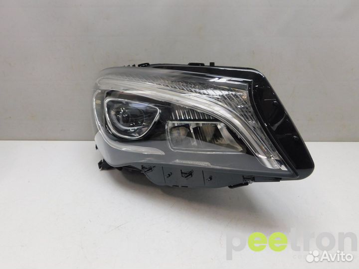 Б/У Б/У Фара правая б/у Рестайлинг 2016г. LED High