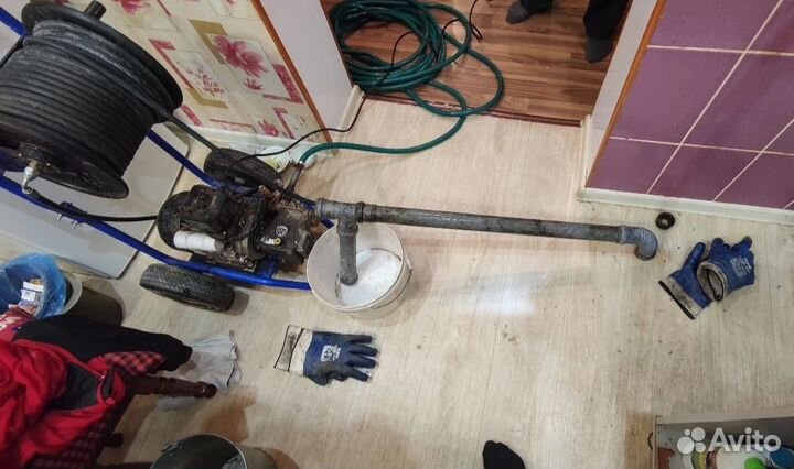 Прочистка канализации и устранение засоров