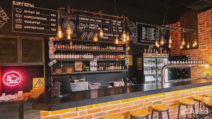 Стильный бар в хорошей локации