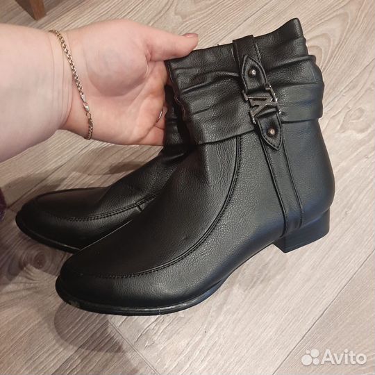Полусапоги женские 37 размер