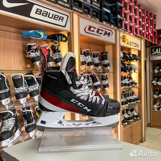 Коньки ccm jetspeed ft4 sr