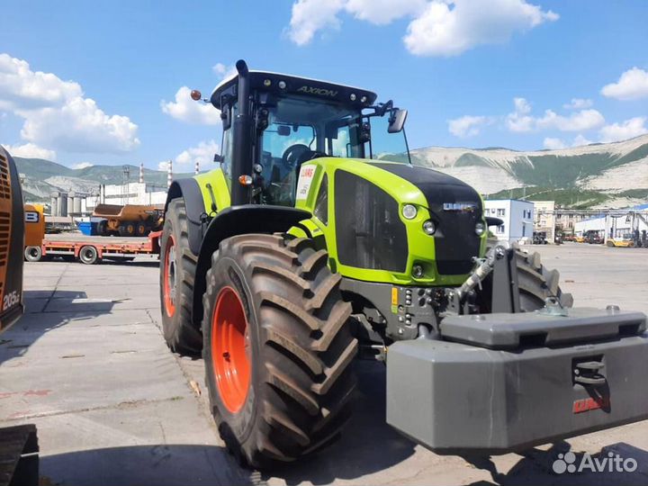 Трактор Claas AXION 940, 2023