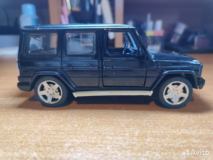 Модель Mercedes-Benz G-Class