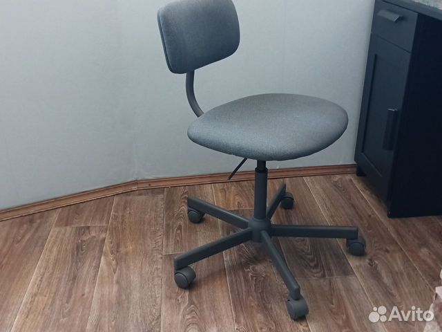 Компьютерное кресло, стул офисный