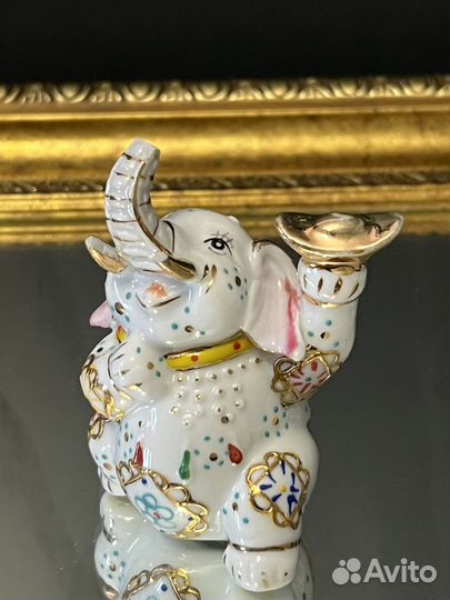Фарфоровые статуэтки