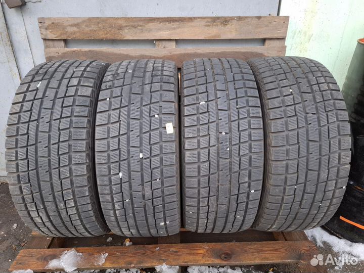 Yokohama Ice Guard IG30 255/45 R19