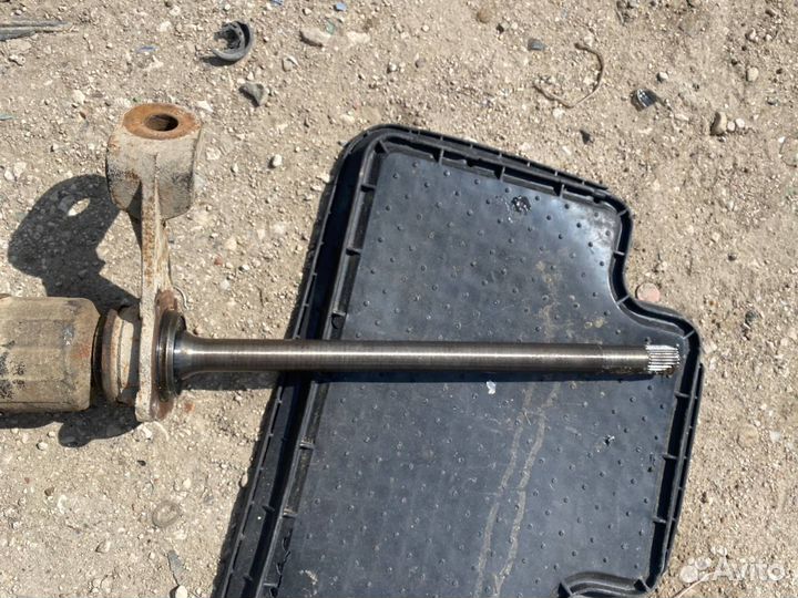 Полуось (привод) передний левый Kia Sportage