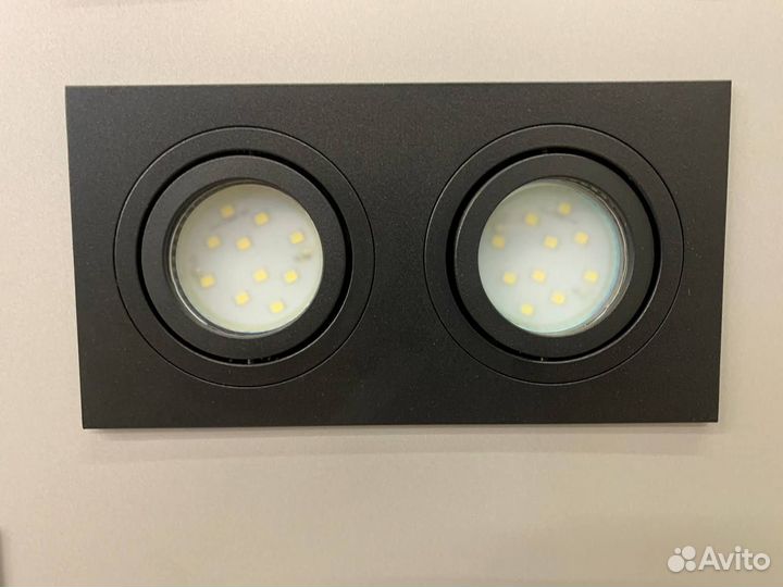 Светильник потолочный