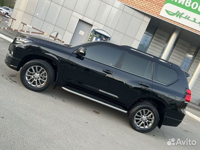 Toyota Land Cruiser Prado 2.8 AT, 2018, 129 000 км