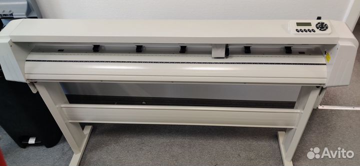 Режущий плоттер Realtec C-1400IIP