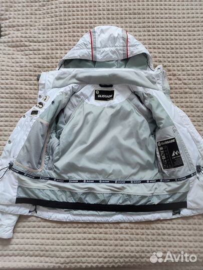Куртка горнолыжная женская 40-42 размер
