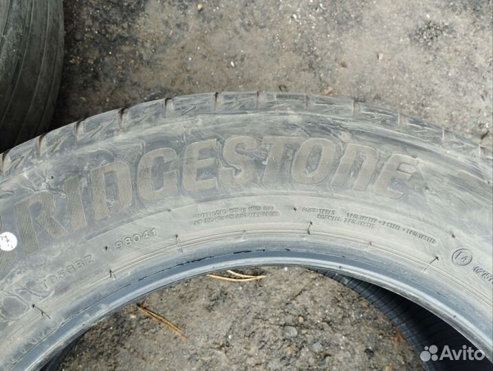 Bridgestone Turanza T005 225/65 R17