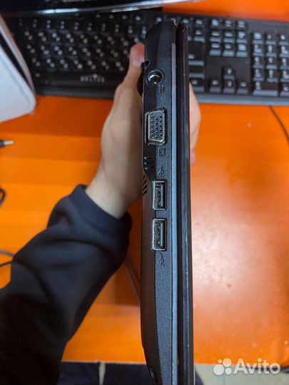 Нетбук acer Aspire One