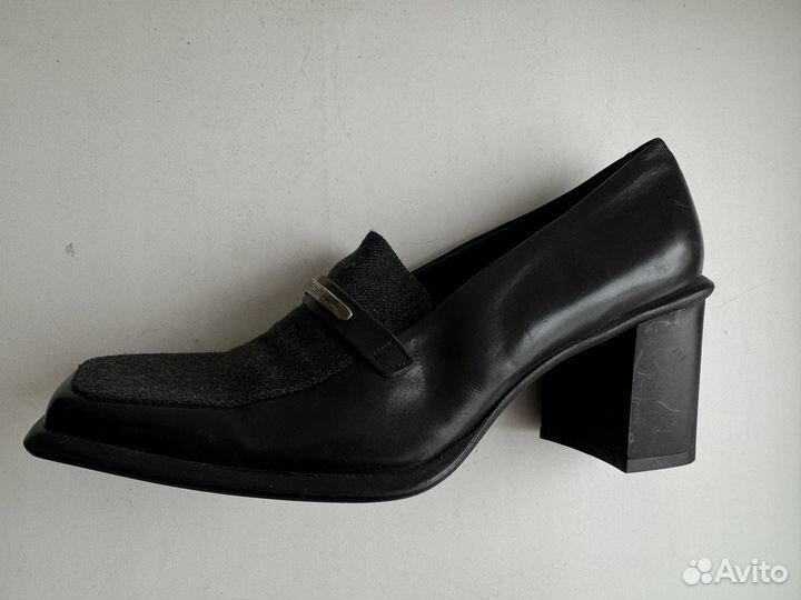 Туфли с квадратным носом