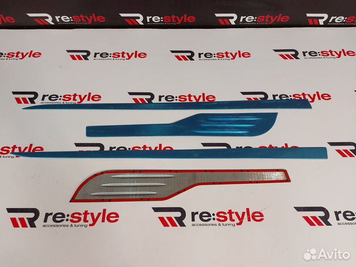 Молдинги дверей Toyota Vitz 130 Хром