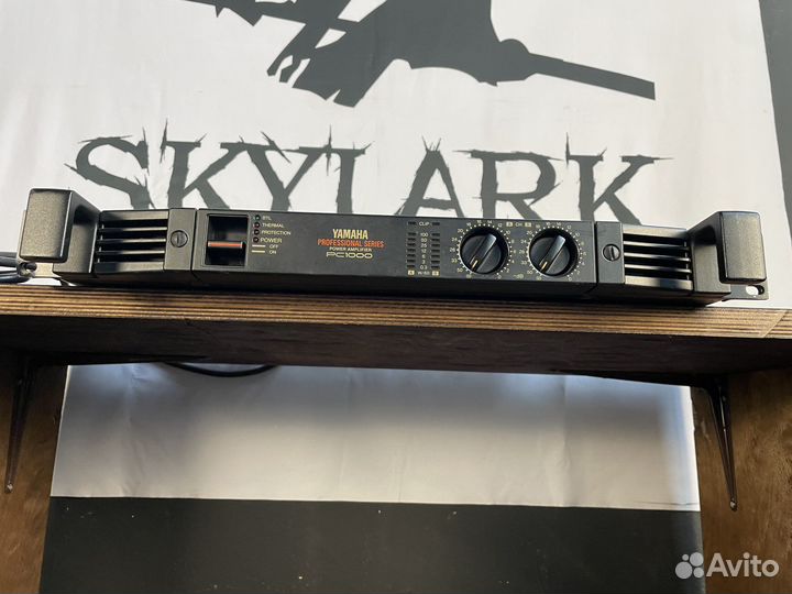 Усилитель Yamaha PC1000
