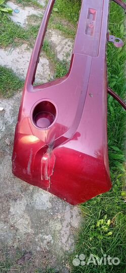 Бампер на renault sandero