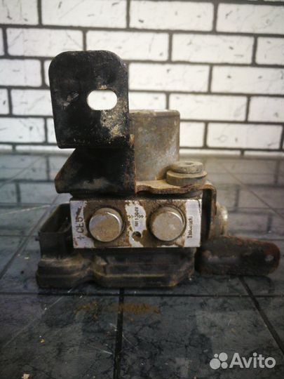 Блок абс (Насос) Ssangyong Actyon New D20DTF 2011