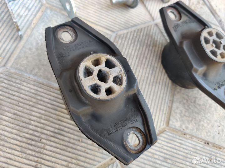 Комплект опор двигателя ваз 2110-2112, 2170