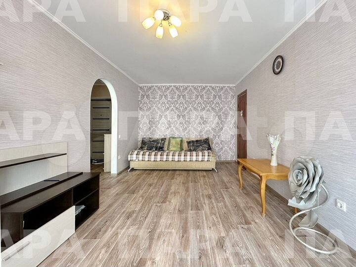 2-к. квартира, 50 м², 4/5 эт.