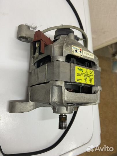 Двигатель стиральной машины indesit