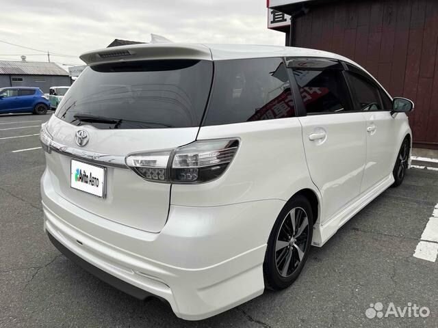 Toyota Wish 1.8 CVT, 2014, 56 844 км