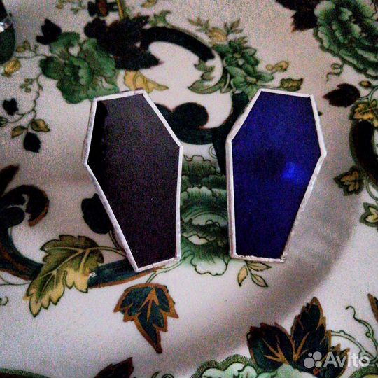 Кольца из витражного стекла coffin