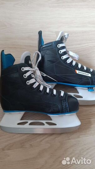 Коньки хоккейные