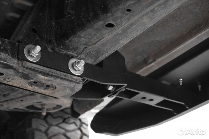 Пороги алюминиевые BMS altai для Toyota Hilux 15+