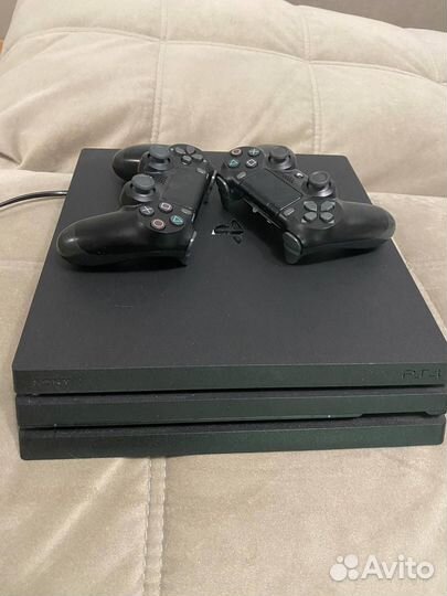 Sony PS4 pro 1tb