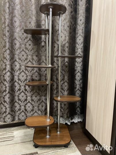 Подставка под цветы