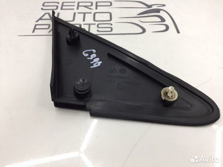 Накладка крыла левая Ford Focus 2 CB4 1.6 100Л/С