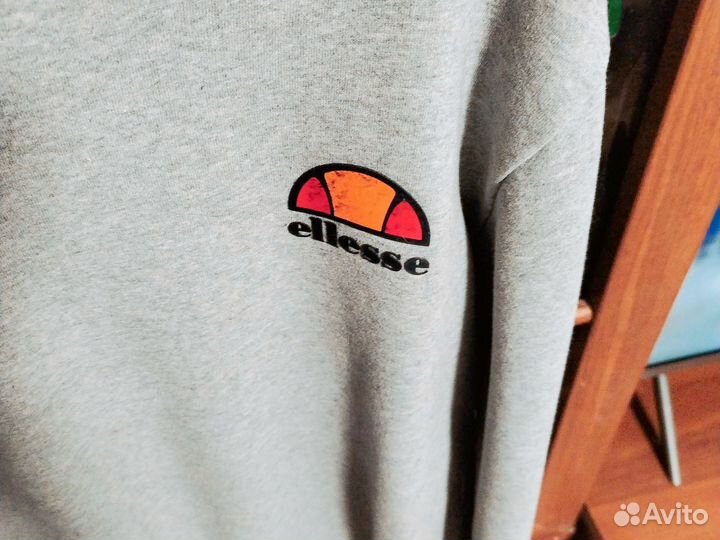 Свитшот мужской ellesse оригинал, р48