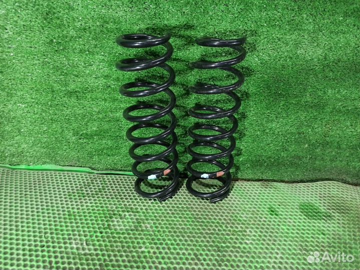 Пружина задняя Mitsubishi Airtrek