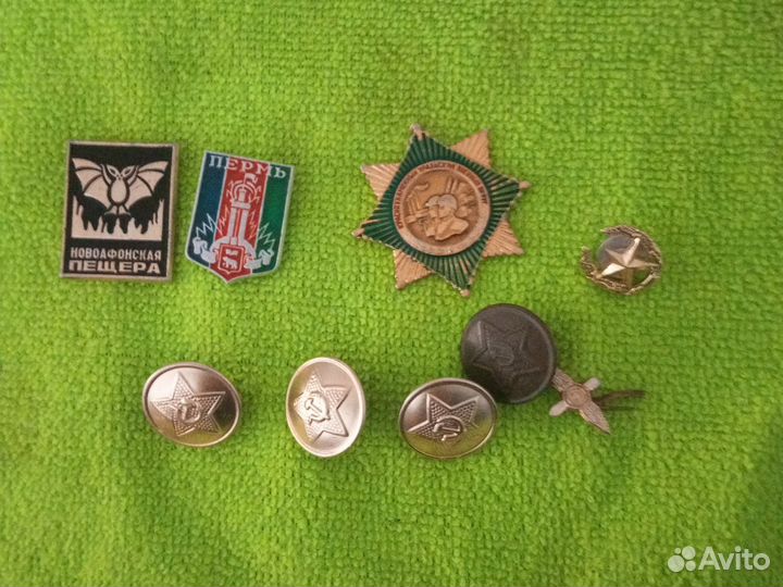 Значки, пуговицы