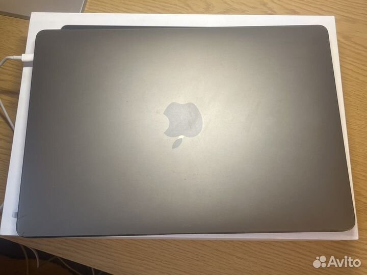 Apple MacBook Pro 16 2019