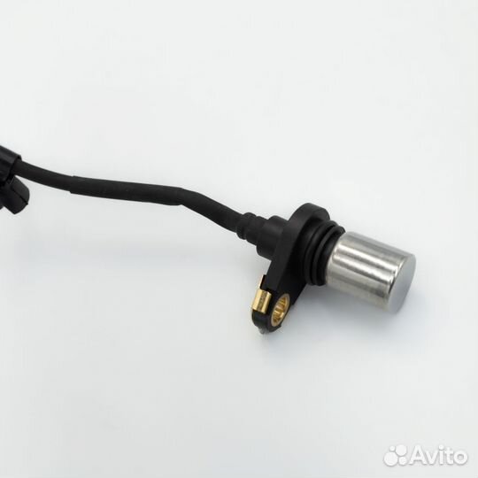 Датчик положения коленвала Toyota Corolla