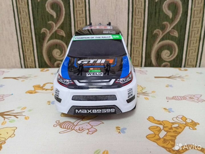 Машинка на радио управление