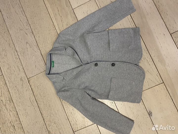 Костюм брючный Benetton 140