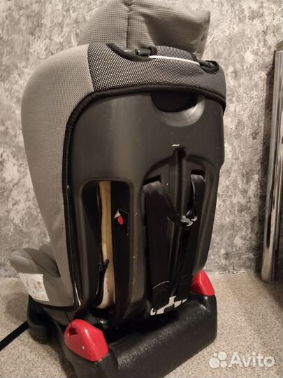 Автомобильное детское кресло от 0 до 18 кг