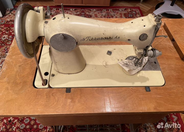Швейная машинка ножная Tikka