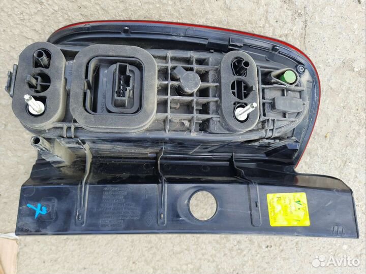 Фонарь задний renault duster