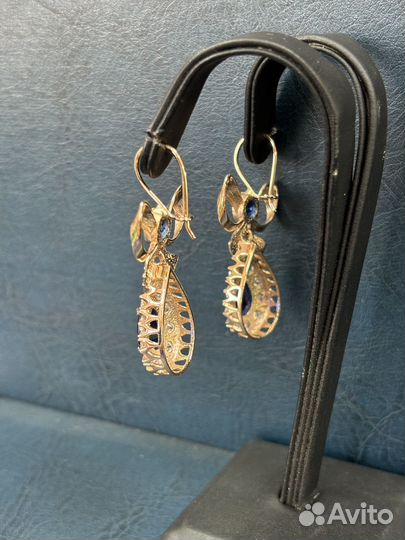 Золотые серьги