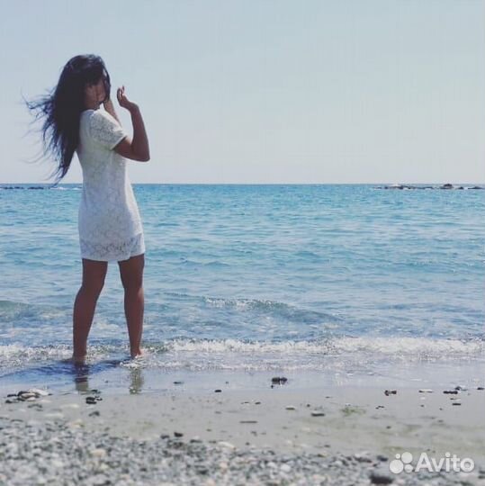 Платье кружевное