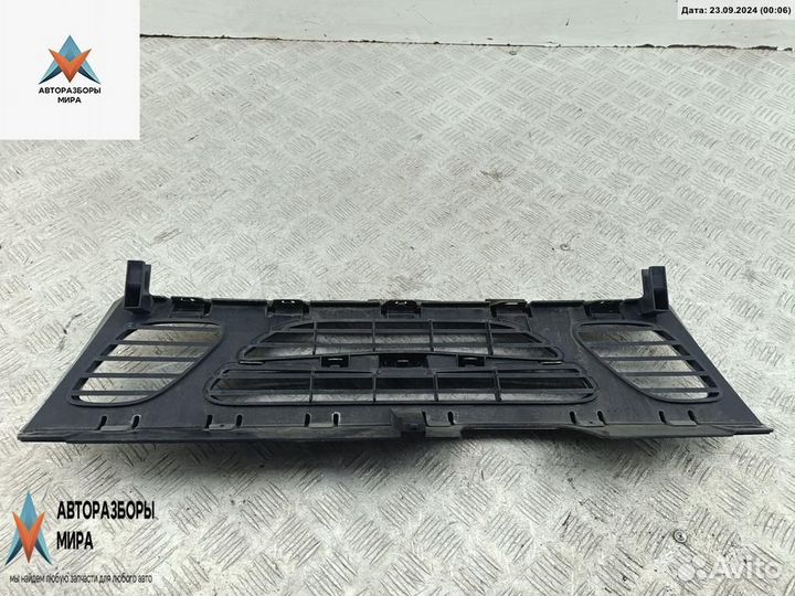 Решетка радиатора Saab 9-3 1999 4677894