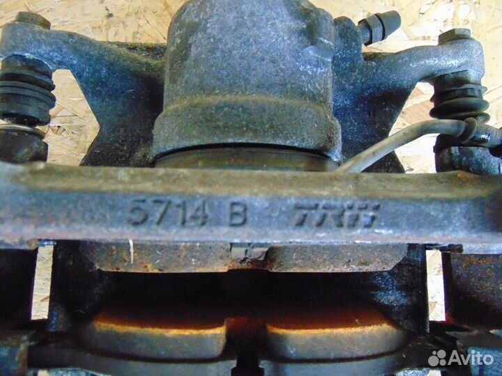 Суппорт передний правый Audi A3 8V 2013-2020