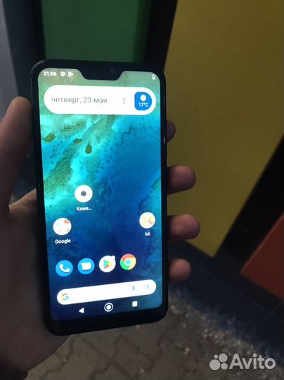 Xiaomi Mi A2 Lite Android One, 3/32 ГБ