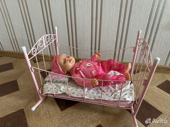 Кровать для кукол